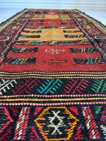 Tribal Strip